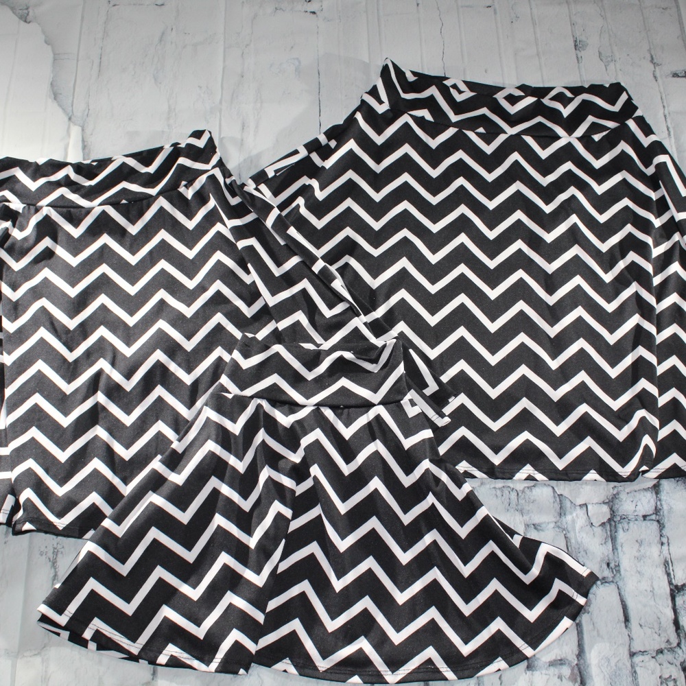 Lularoe Mommy and Me skirt Set